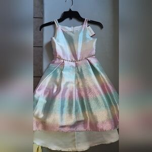 Girls dress